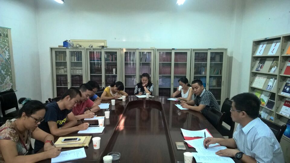 党员会.jpg